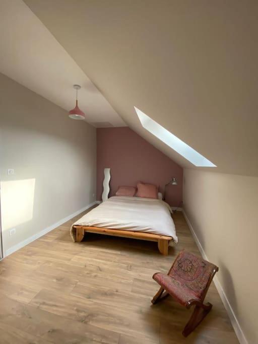 La Maison Bleue, Maison Mitoyenne De Campagne Holiday home *