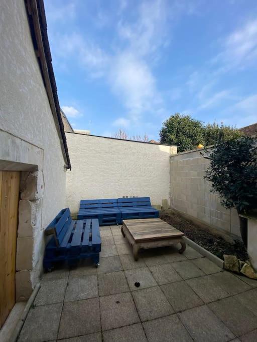 La Maison Bleue, Maison Mitoyenne De Campagne *